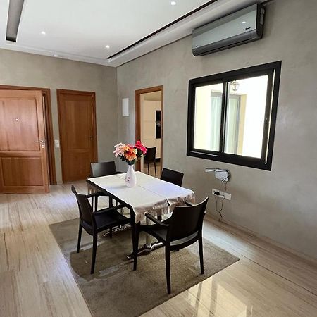 Suites Appartement Миделт Екстериор снимка