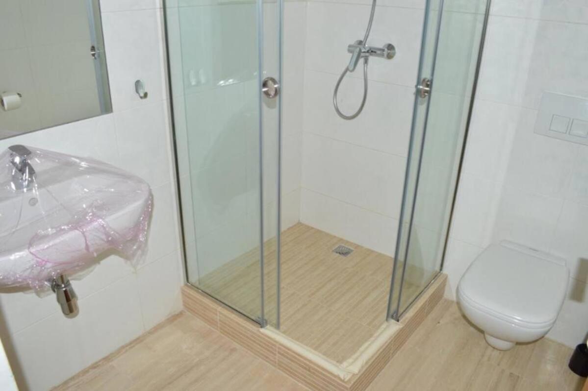 Suites Appartement Миделт Екстериор снимка