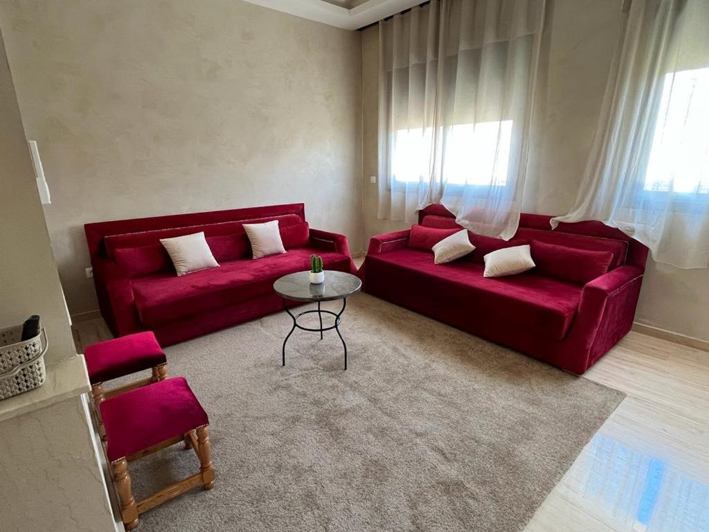 Suites Appartement Миделт Екстериор снимка